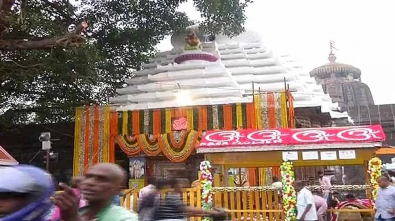 ଆଜି ମହାଶିବରାତ୍ରୀ: ବିଭିନ୍ନ ଶିବାଳୟରେ ଶ୍ରଦ୍ଧାଳୁଙ୍କ ଭିଡ଼