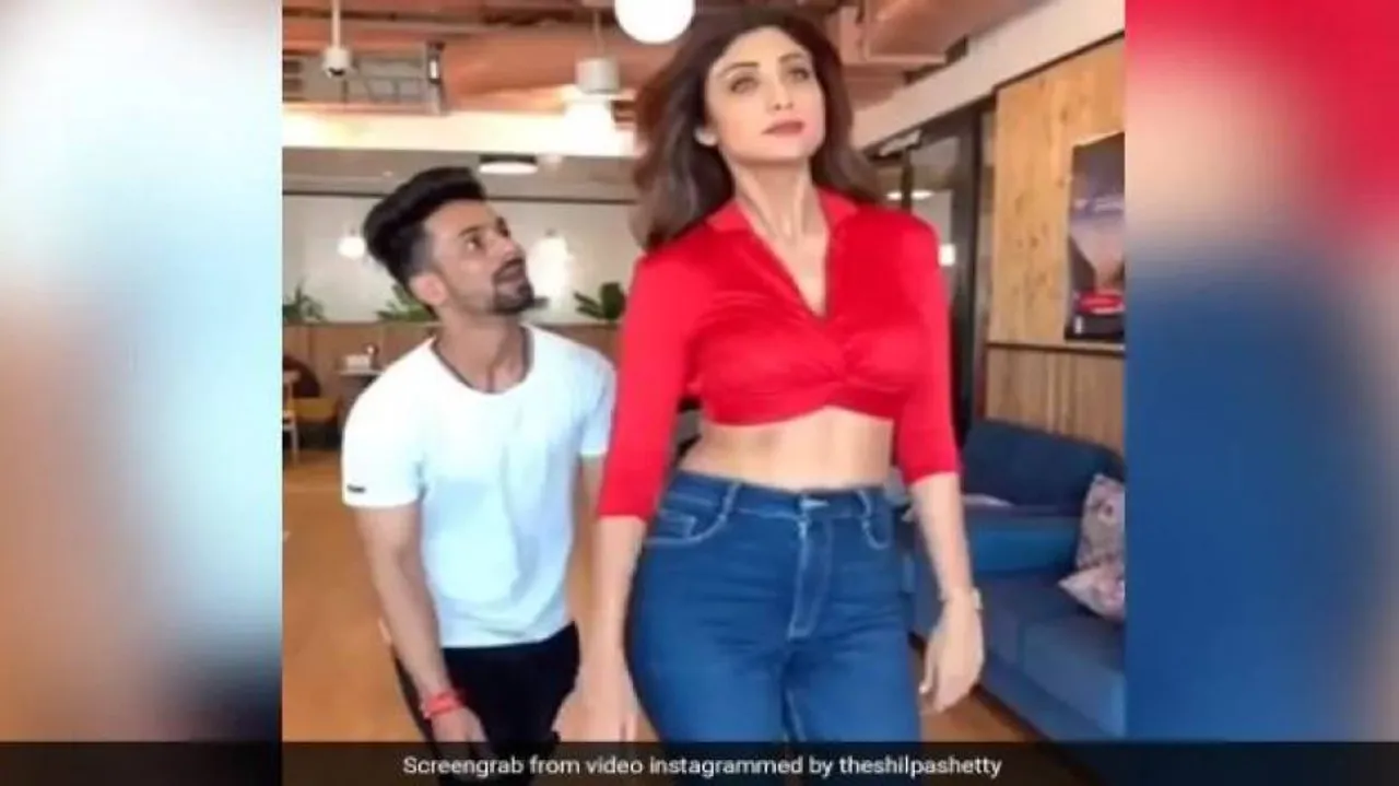 ଶିଳ୍ପା ସେଟ୍ଟୀଙ୍କୁ ଦେଖି ନିଜ ଗର୍ଲଫ୍ରେଣ୍ଡଙ୍କୁ ଭୁଲିଗଲେ ଯୁବକ !