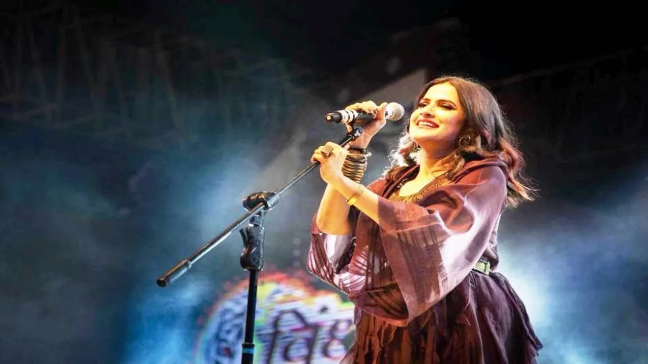 ଗାୟିକା ସୋନା ମହାପାତ୍ରଙ୍କୁ ଧମକ