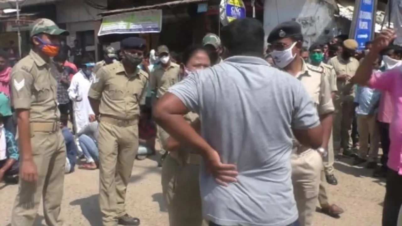 ପୋଲିସ୍ ଅଧିକାରୀଙ୍କ ବିରୋଧରେ ମାମଲା ଦାୟର