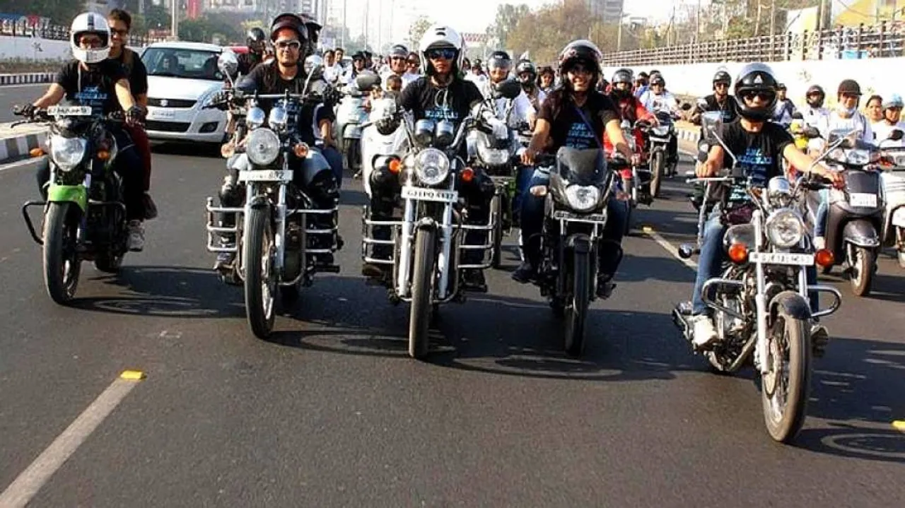 ଟିନ୍‌ ଏଜ୍‌ ପିଲା ଛାଡ଼ନ୍ତୁ ଏହି ସବୁ ଅଭ୍ୟାସ, ଆଉ ଦୁର୍ଘଟଣାରୁ ରକ୍ଷା ପାଆନ୍ତୁ