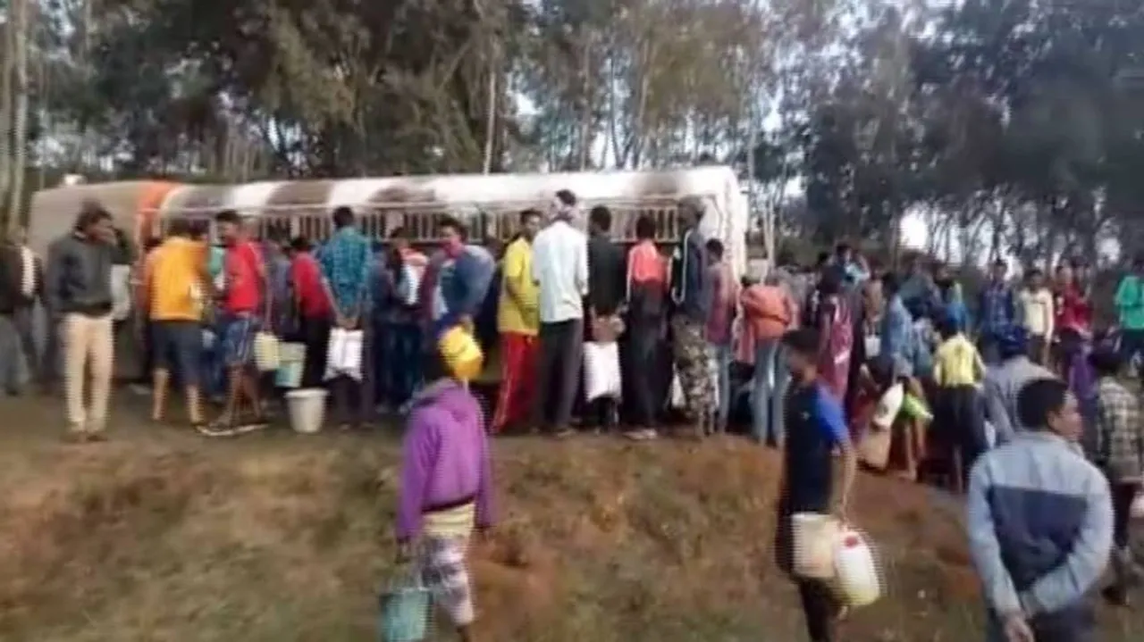 ଓଲଟିଲା ଡିଜେଲ ଟ୍ୟାଙ୍କର, ଲୋକେ ବୋହିନେଲେ ତେଲ