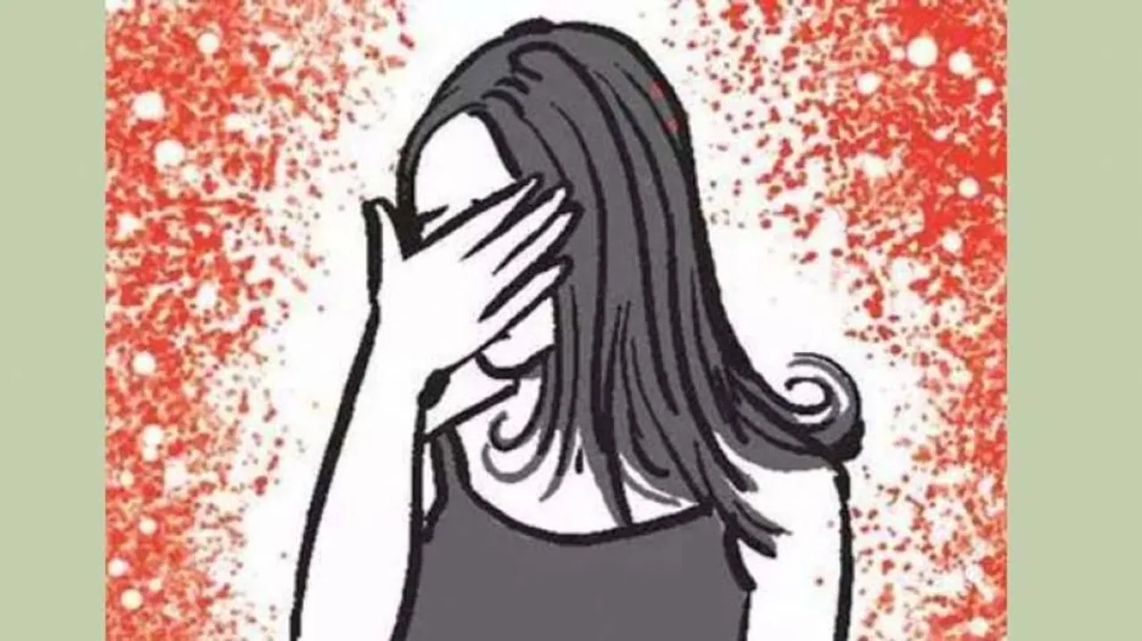 ଲଜ୍ଜା ! ଟ୍ୟୁସନ ଶିକ୍ଷୟିତ୍ରୀ ଛାତ୍ରଙ୍କ ଅଶ୍ଳୀଳ ଭିଡ଼ିଓ କରି ବୟଫ୍ରେଣ୍ଡକୁ ଦେଉଥିଲେ