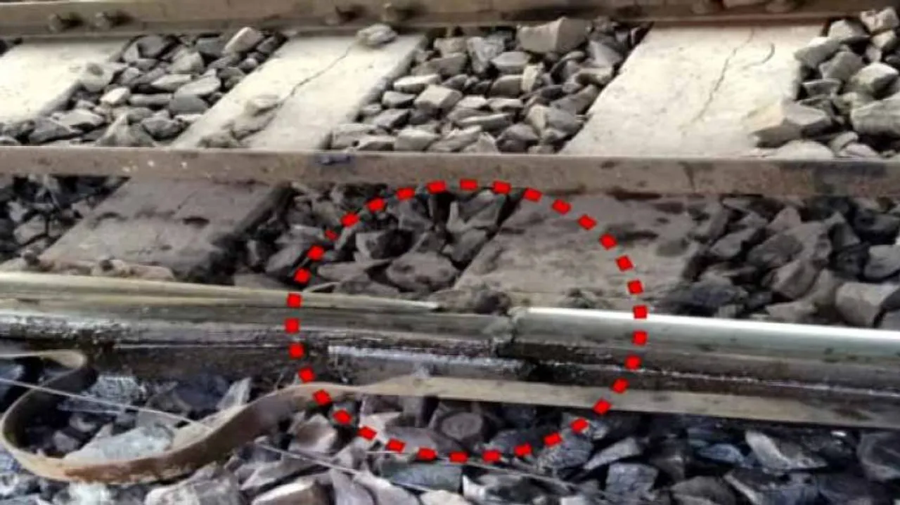 ଦୁର୍ଘଟଣାରୁ ଅଳ୍ପକେ ବର୍ତ୍ତିଲା ଟାଟା-ଆଲ୍ଲେପୀ ଏକ୍ସପ୍ରେସ୍