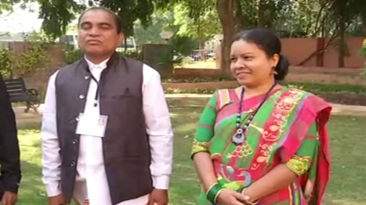 ଦିଲ୍ଲୀ ପରେଡ ଦେଖିବେ ଦୁଇ ଓଡ଼ିଆ ଆଦିବାସୀ ଅତିଥି