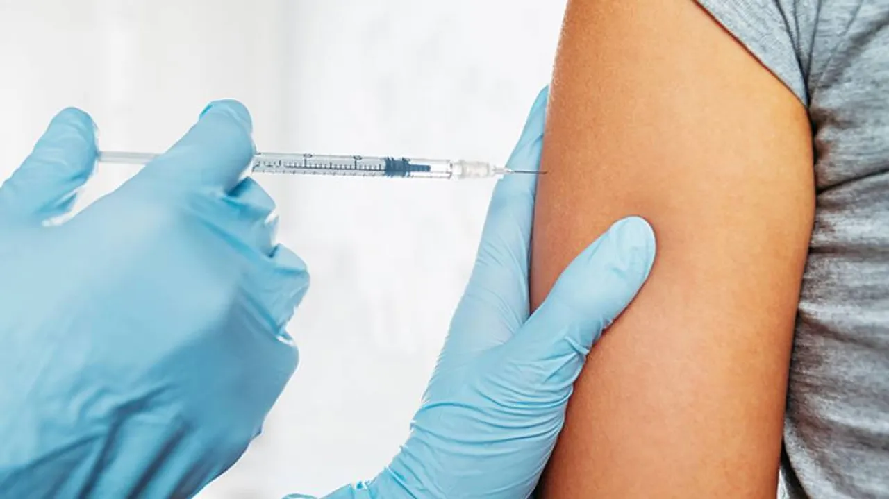 କରୋନା ଭ୍ୟାକ୍ସିନ୍‌ ନେବାର କିଛିଦିନ ପରେ ଦୁଇ ଆଶାକର୍ମୀଙ୍କର ମୃତ୍ୟୁ; ପରିବାରର ଅଭିଯୋଗ, ଟିକା ପାଇଁ ମୃତ୍ୟୁ ହେଲା