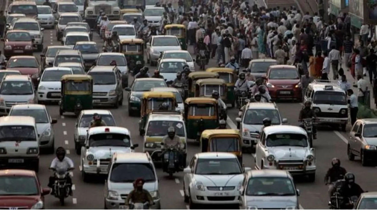 ବାତ୍ୟା ପାଇଁ ଚଣ୍ଡୀଖୋଲରୁ ବାଲେଶ୍ୱର ଗାଡ଼ି ଚଳାଚଳ ବନ୍ଦ