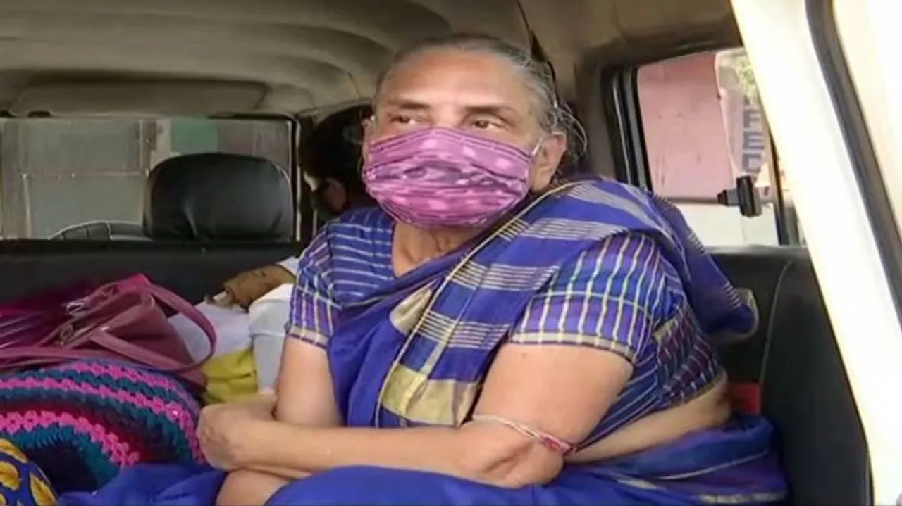 ଟିକା ପାଇଁ ମାଆକୁ ଆଧାର କାର୍ଡ଼ ଦେଲା ନାହିଁ ପୁଅ, ଥାନାର ଦ୍ୱାରସ୍ଥ ହେଲେ ମାଆ