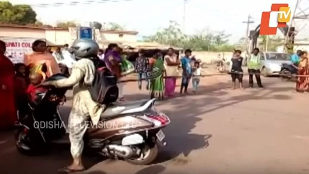 ସଡ଼କ ଦୁର୍ଘଟଣାକୁ ନେଇ ଉତ୍ତେଜନା