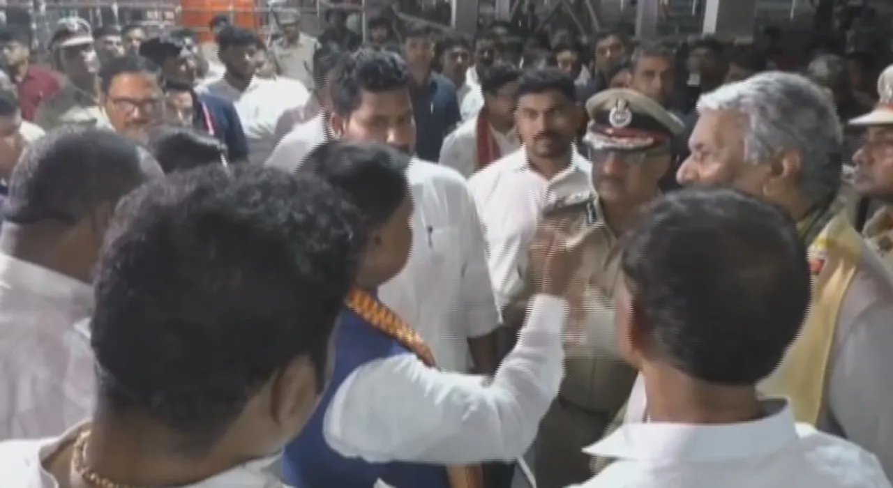 Odisha CM pulls up senior officials over arrangements ahead of PM Modi’s Jharsuguda visit
