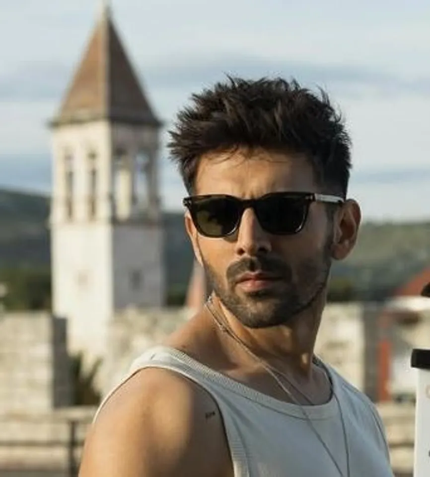 Kartik Aaryan