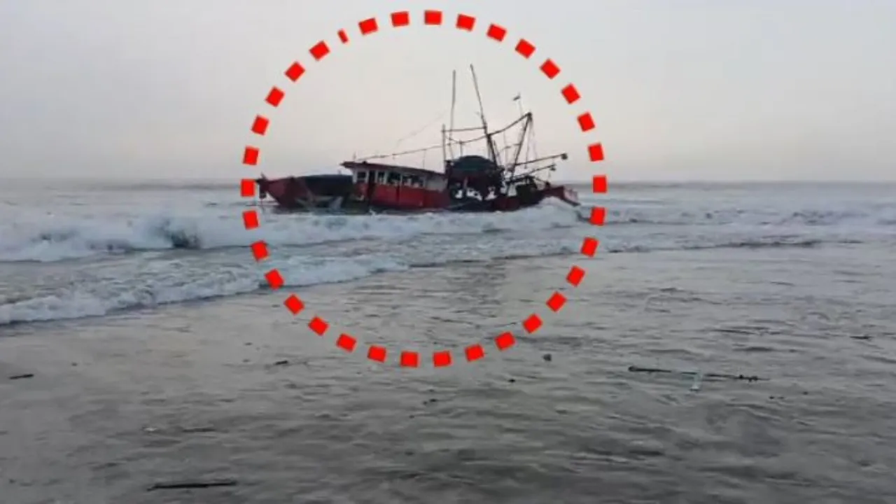 Boat capsizes near Kendrapara
