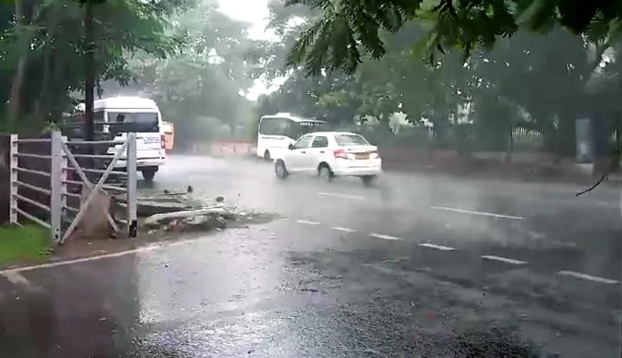 Heavy rainfall to lash Odisha from Oct 24-26 as low pressure likely to intensify into well-marked system
