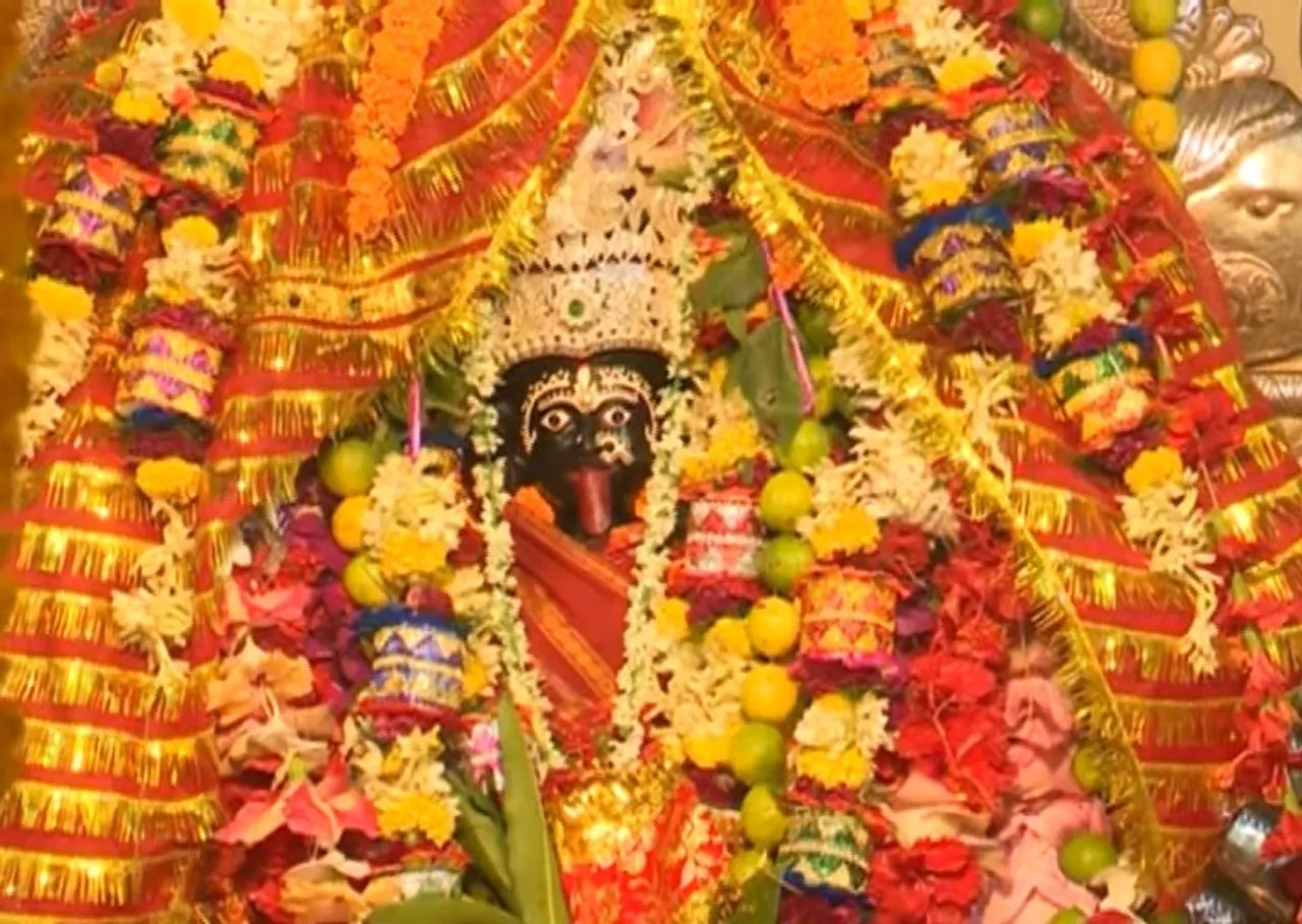Bhubaneswar bathes in light and faith as Capital city radiates divine energy on Kali Puja night