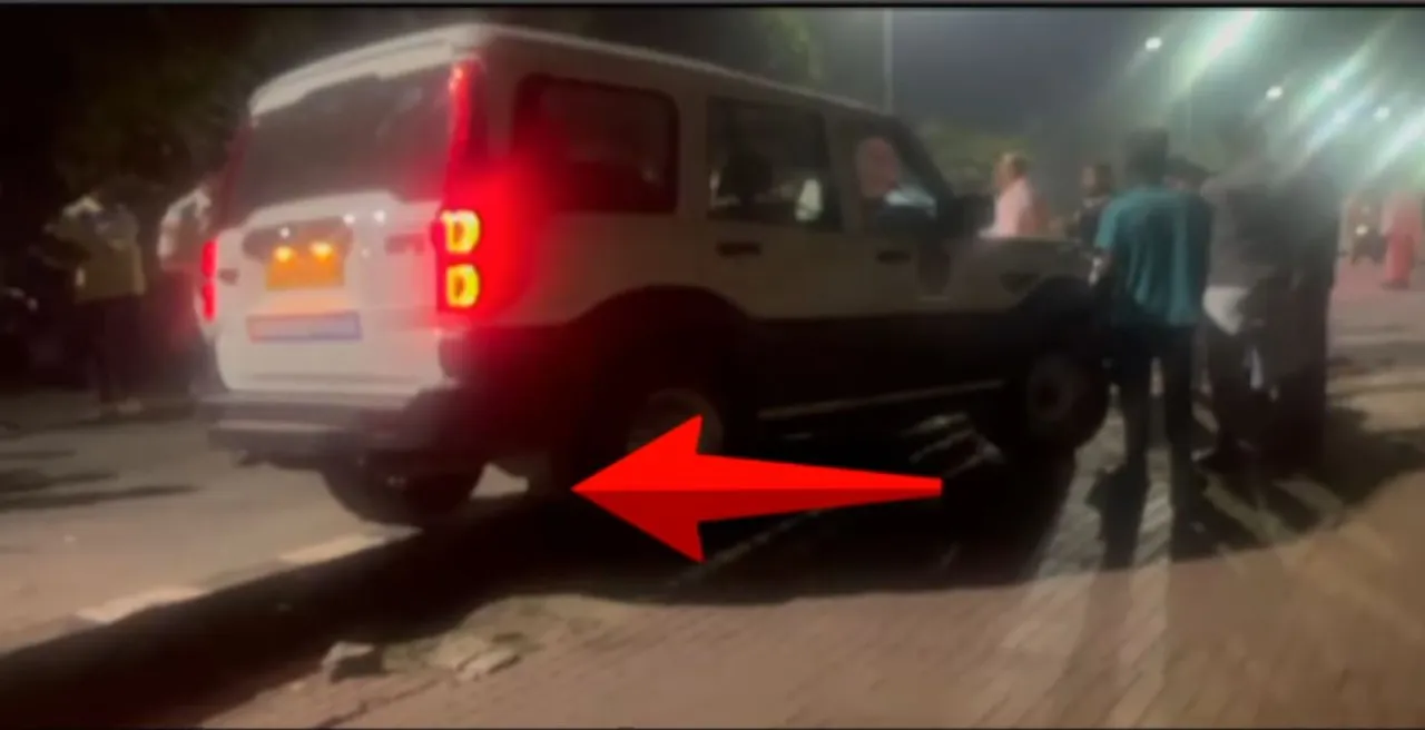 Bhubaneswar Nayapalli Police official’s car loses control, crashes into roadside shop