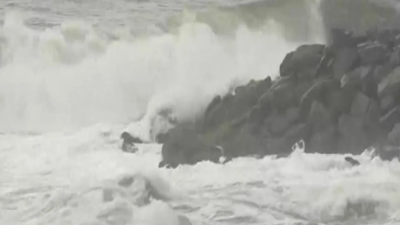 Ganjam on high alert as Cyclone Montha’s impact begins along Odisha coast