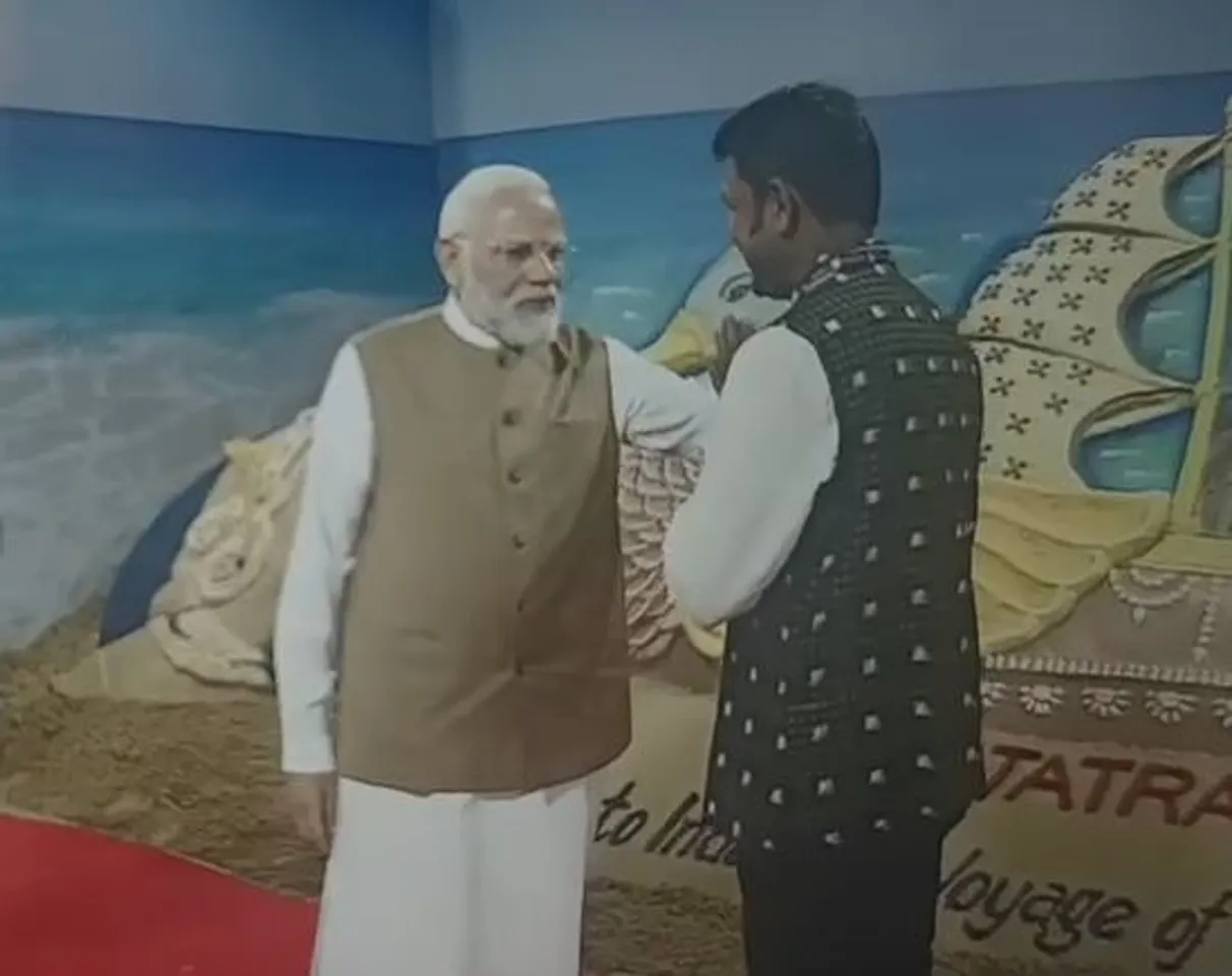 PM Modi with Sudarshan Pattnaik