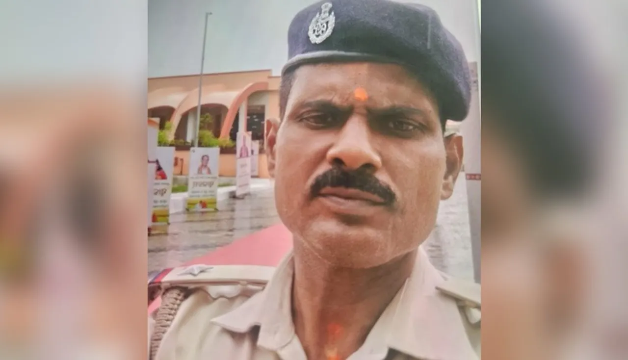 Odisha Police ASI nabbed by Vigilance while accepting Rs 4000 bribe in Bhubaneswar