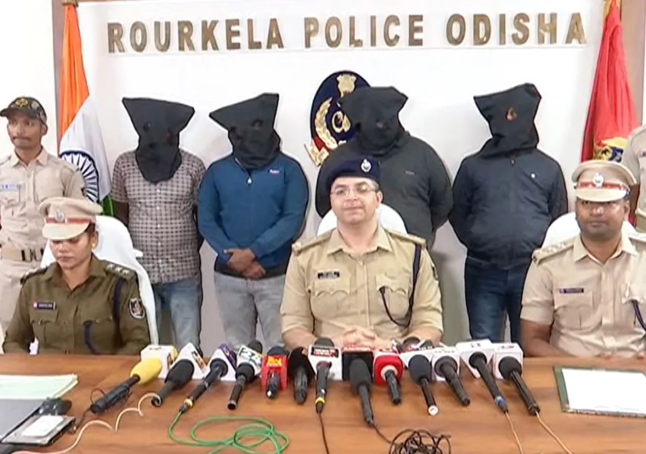 Online fraud gang busted in Rourkela; four arrested