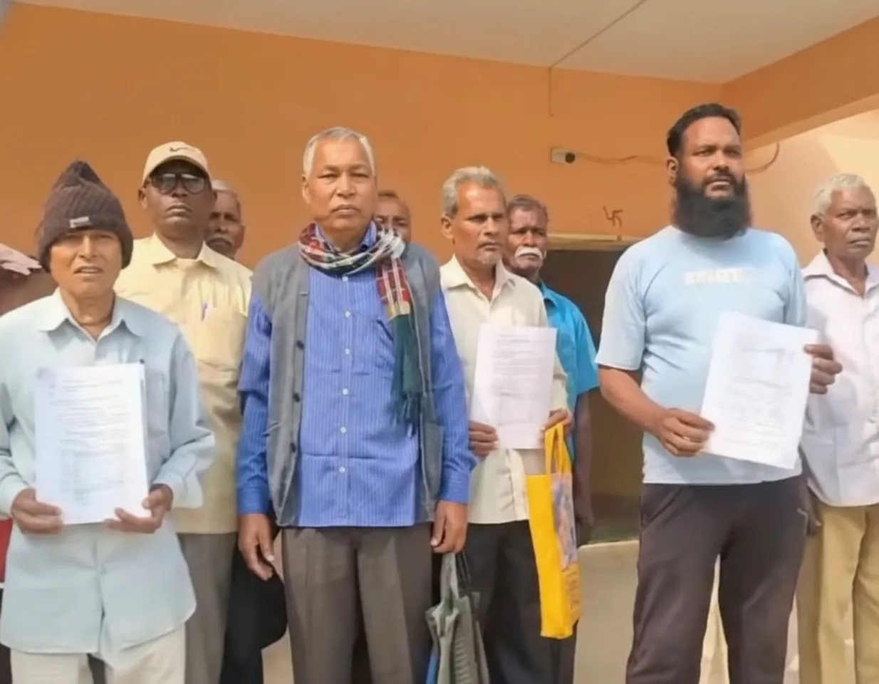 Villagers Demand Panchayat Status