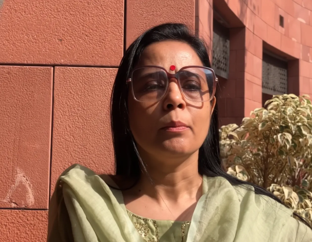 TMC MP Mahua Moitra alleges illegal eviction of Bengalis from Odisha; BJP hits back