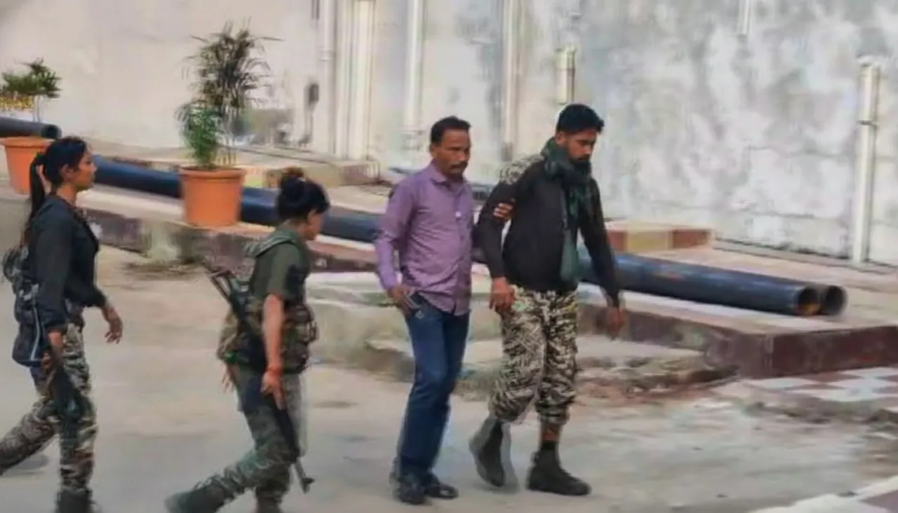 Twelve Maoists gunned down in major anti-Naxal operation near Odisha border; three security personnel martyred(1)