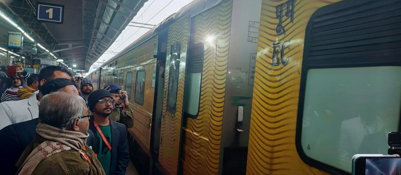 IndiGo crisis: Indian Railways adds 116 extra coaches to 37 trains, including Bhubaneswar-New Delhi Rajdhani