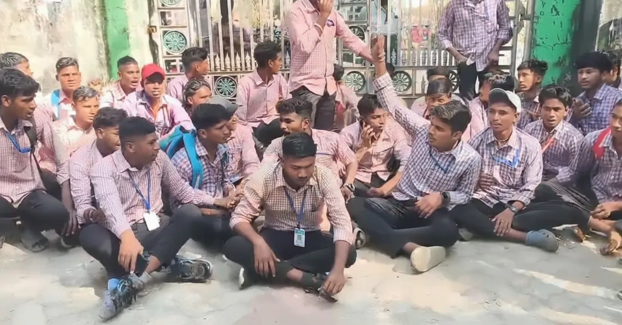 Cricket selection stalled midway at Birmaharajpur College in Sonepur after ‘bat goes missing’