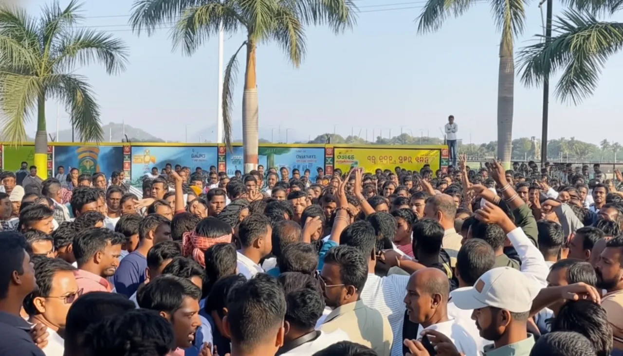 Malkangiri unrest: Violence, protests prevail over headless woman’s body; Odisha DGP visits site