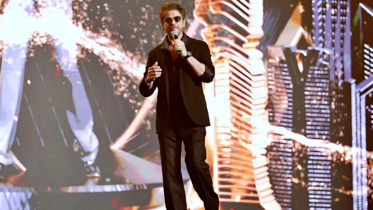 Shah Rukh Khan worked harder after a 'life-changing moment'! SRK's ‘Idea was to become so big on Earth that...'