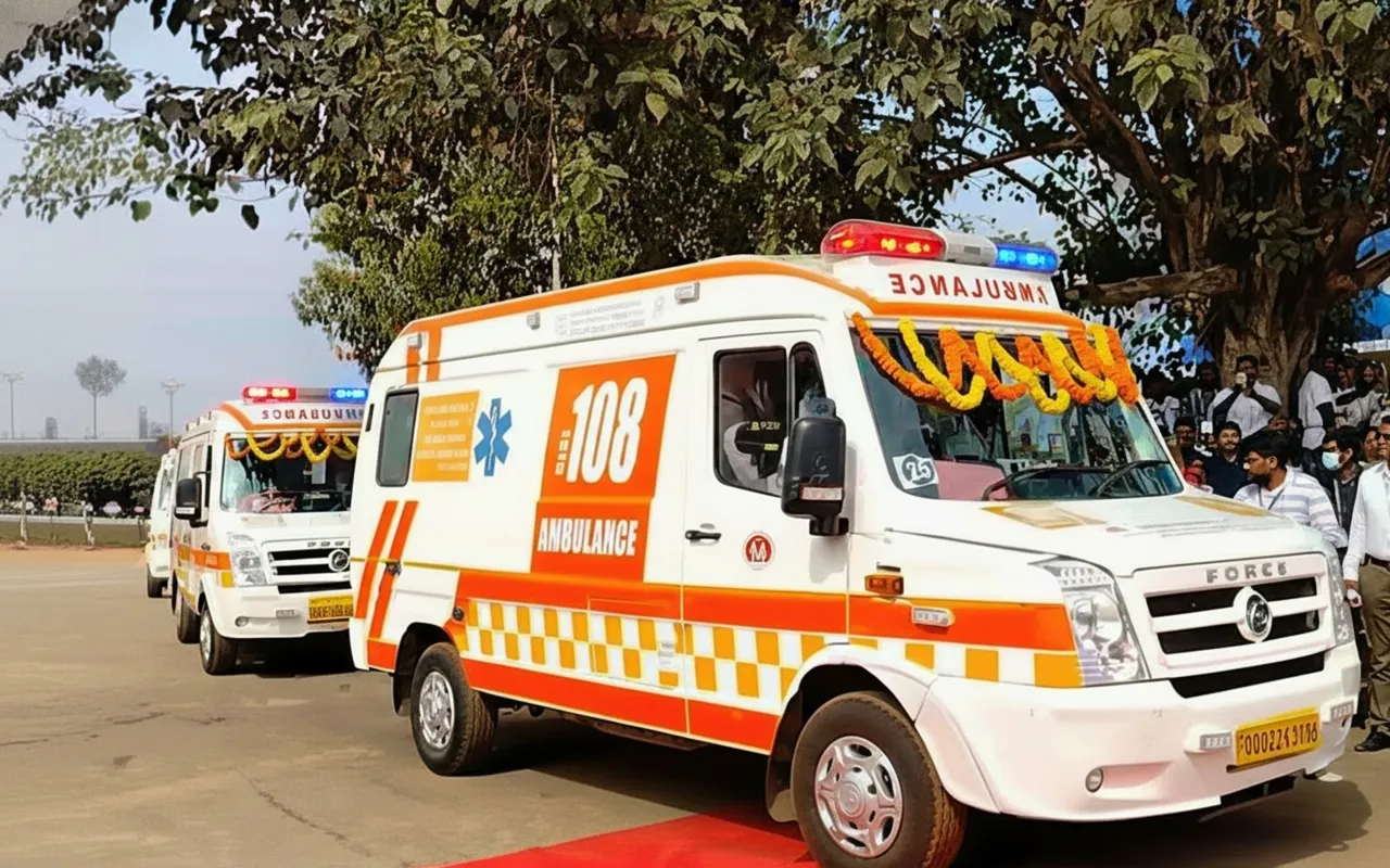 Odisha strengthens 108 ambulance service with induction of 150 new vehicles