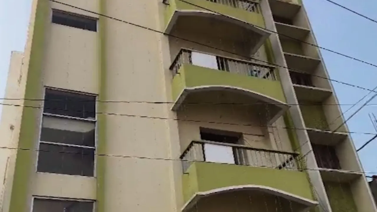 Youth found dead in hotel room in Balasore