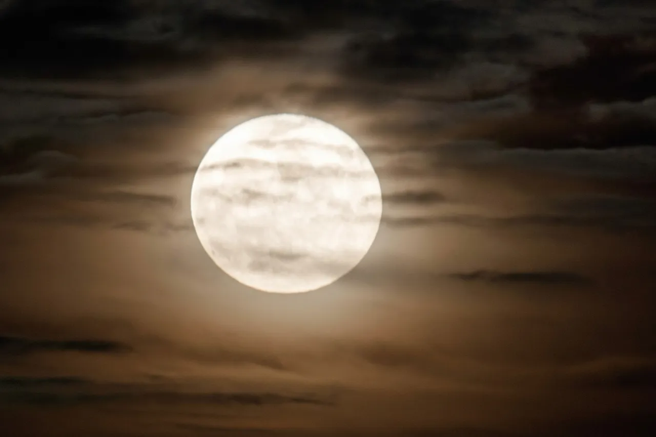 First supermoon of the year to light up night sky tomorrow