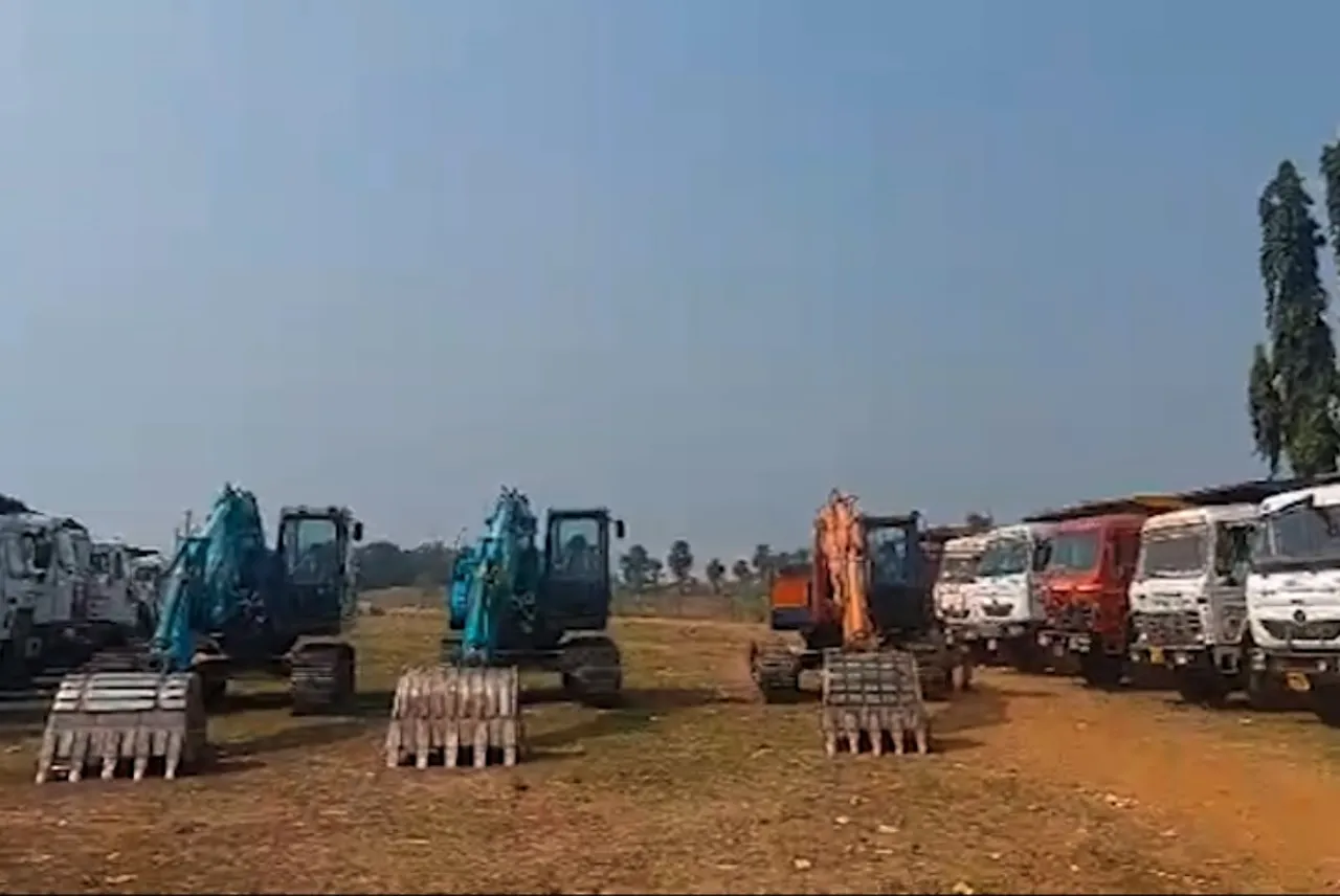 Odisha collector stops salary of IIC