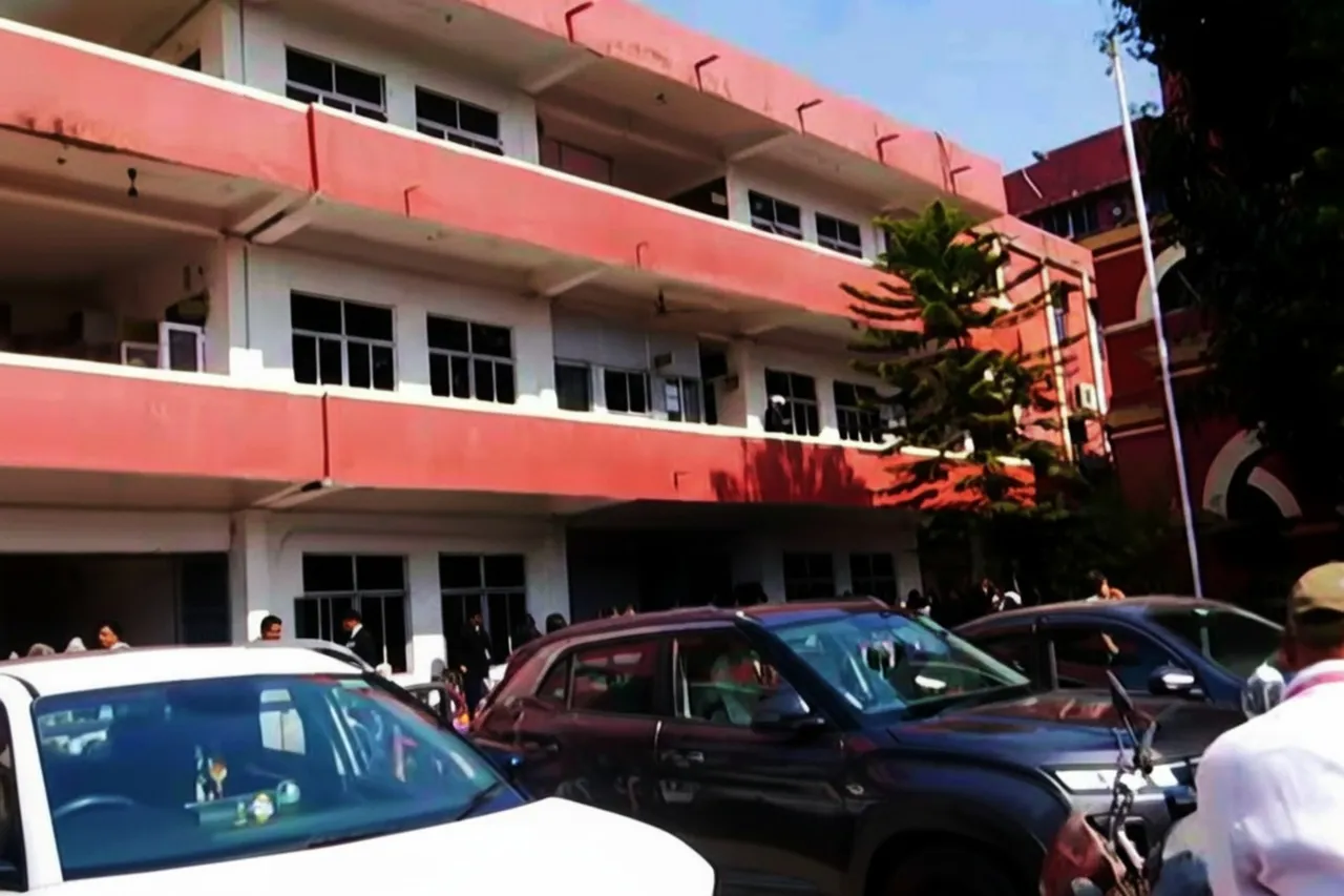 After Sambalpur court,  Cuttack district court receives bomb threat