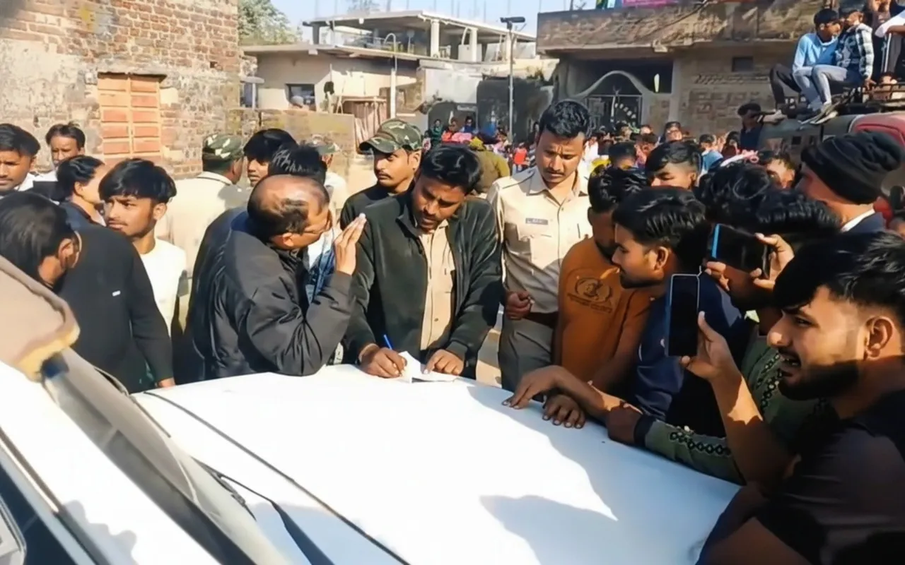 Tension erupts during police raid on cattle mafia’s house in Mayurbhanj