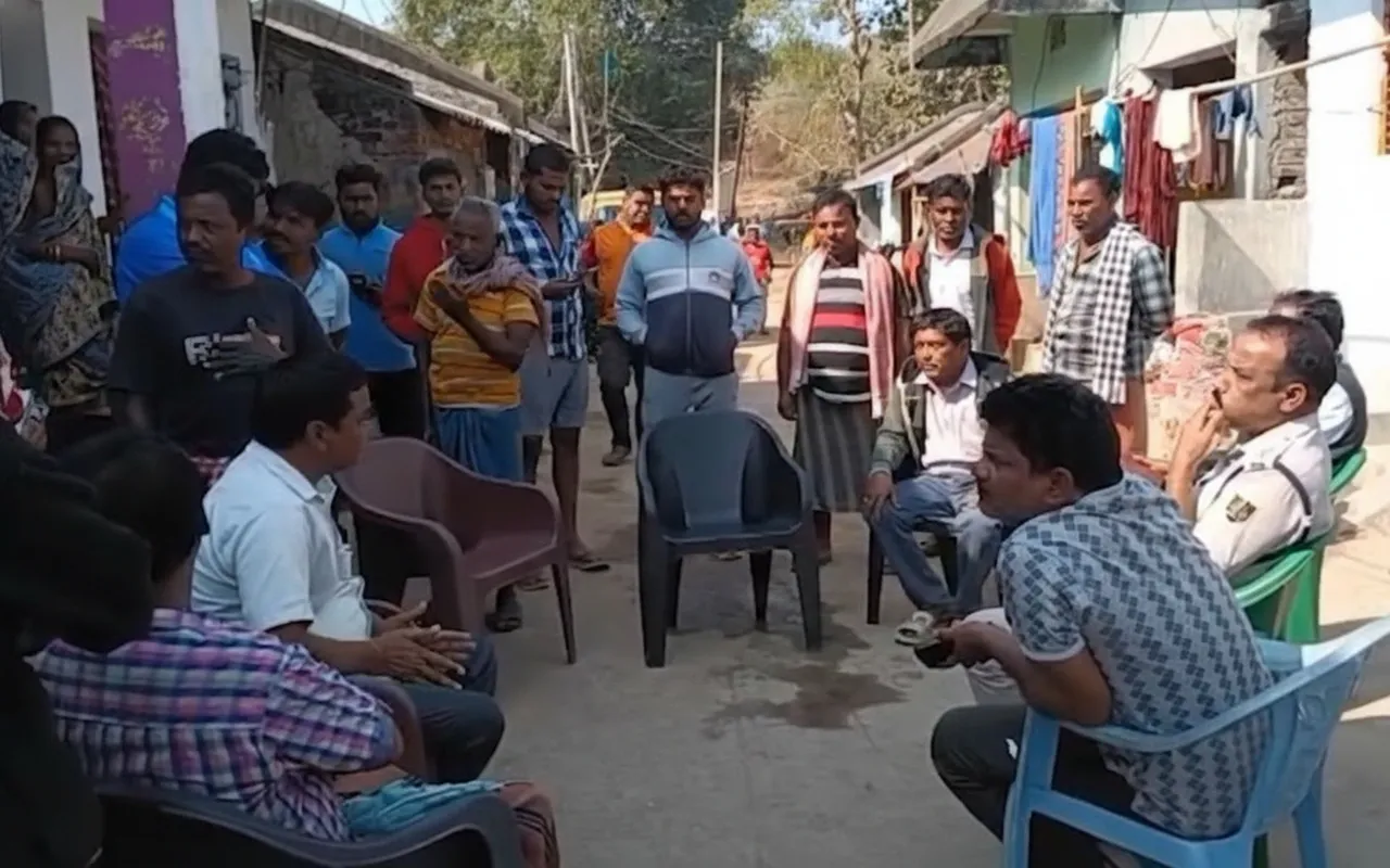 Speeding truck kills man, locals block Khordha-Bolangir NH