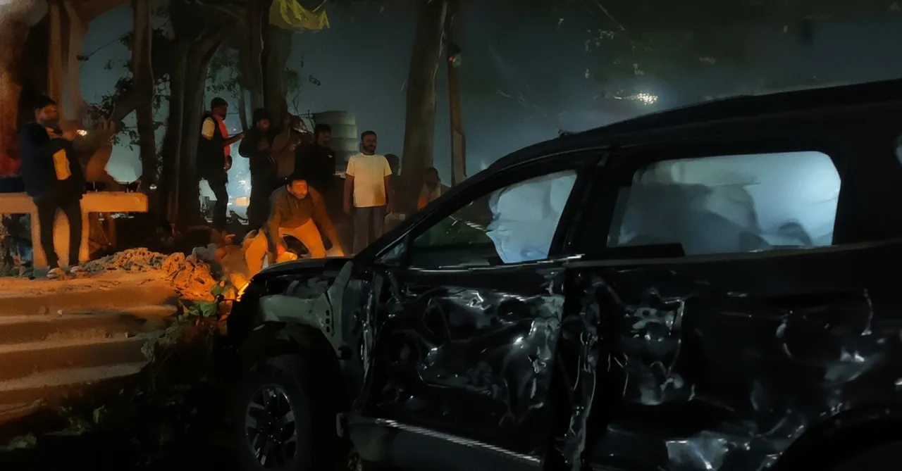 Drunk driver ploughs car into crowded Balakati market in Odisha