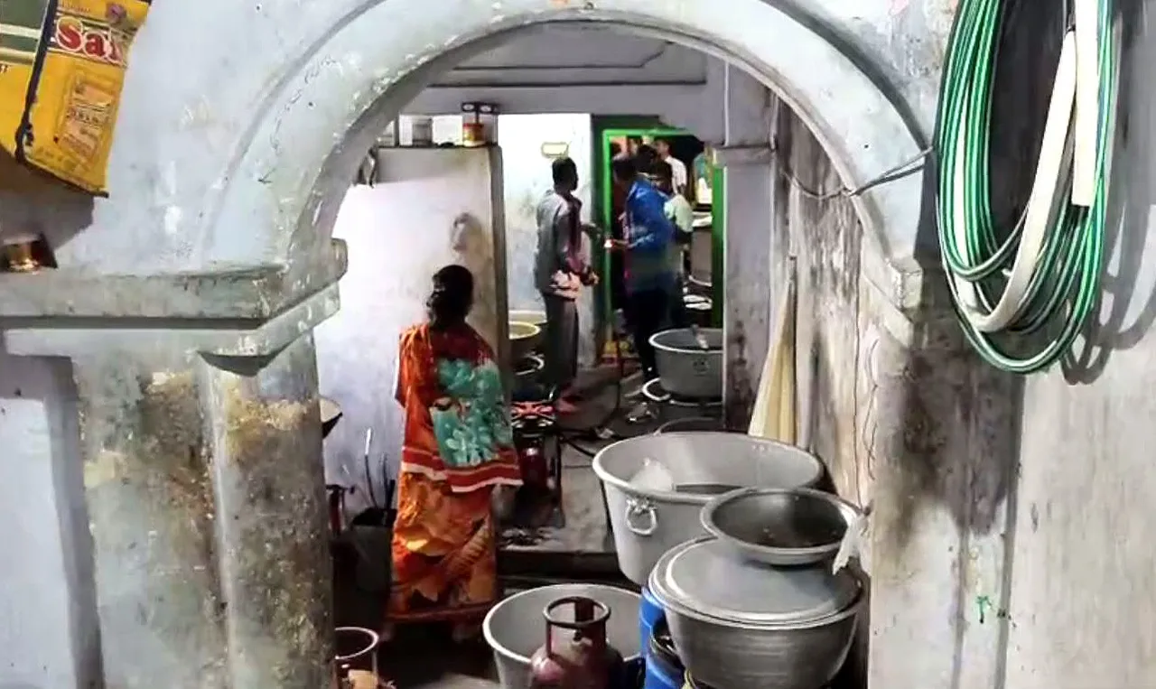 Odisha minor shifted to AIIMS Bhubaneswar after hand gets trapped in machine