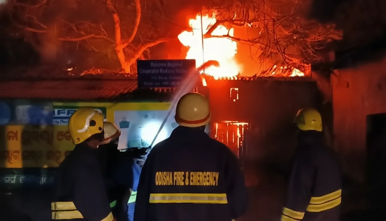 Massive fire guts warehouse in Balasore, property worth lakhs destroyed