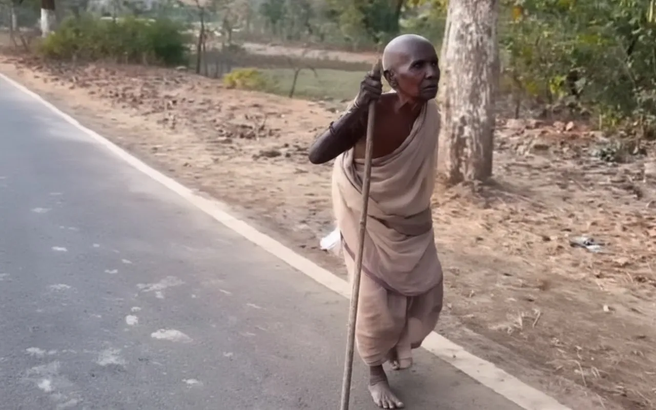 Homeless elderly woman awaits PMAY house in Odisha’s Similipal