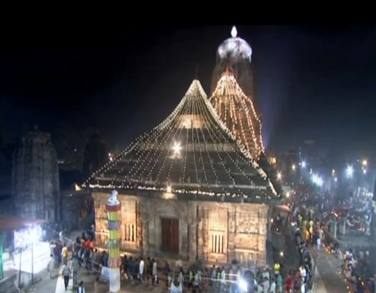 Odisha resounds with 'Om Namah Shivaya' as devotees observe Jagar and Mahadipa rituals