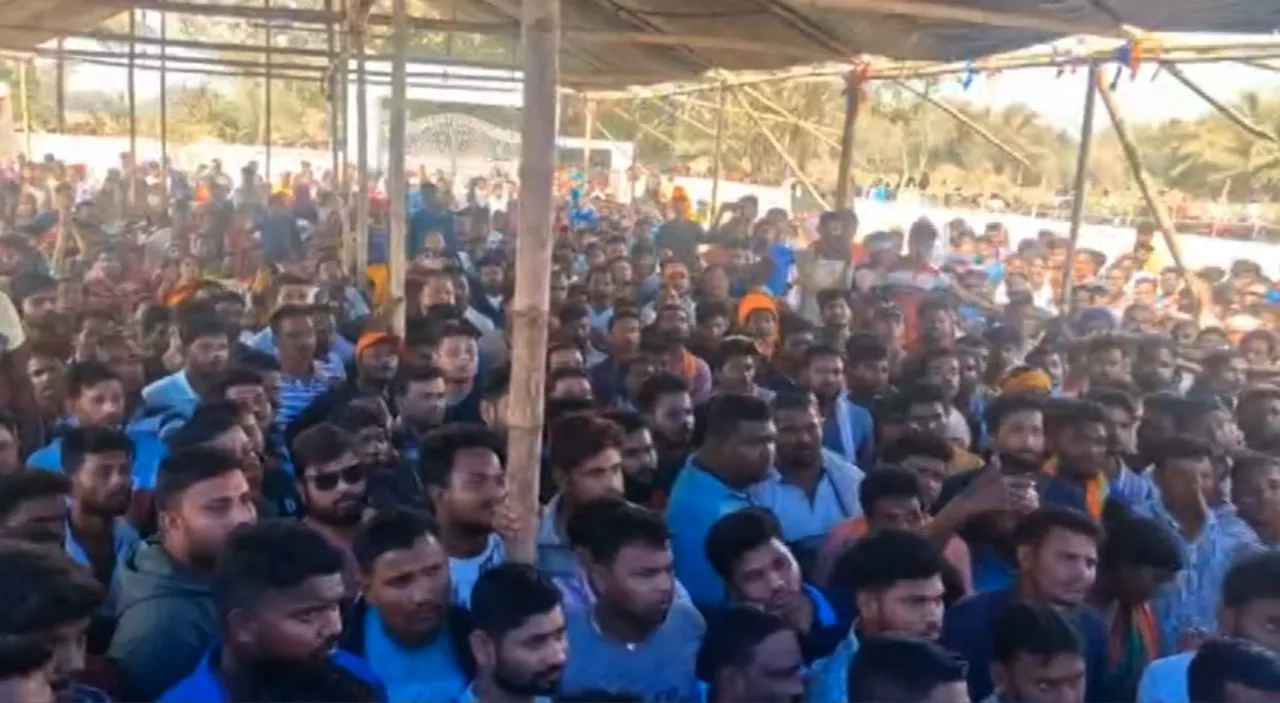 Clash erupts between two groups during public hearing on sand quarry lease in Odisha