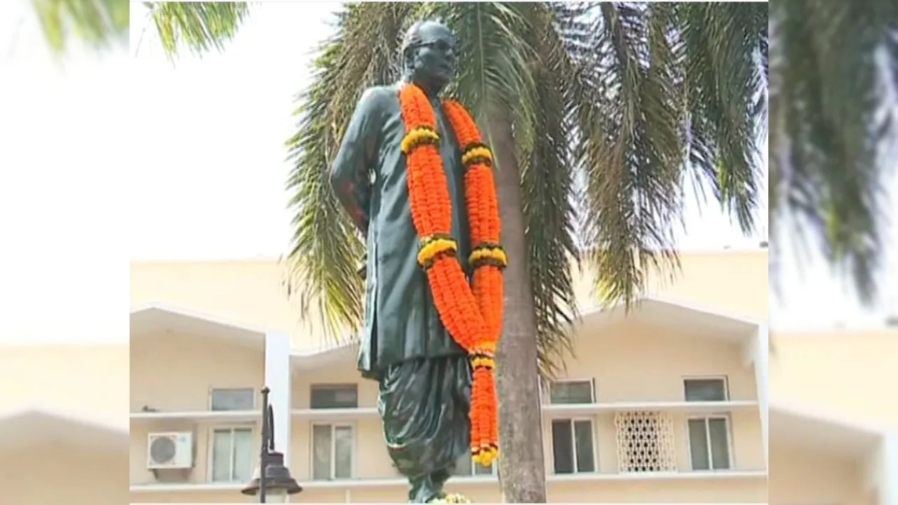 Biju Patnaik’s birth anniversary celebrated in Odisha
