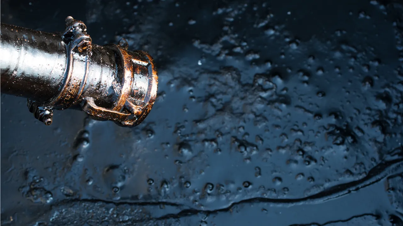 Global crude oil price crosses 90 dollar per barrel