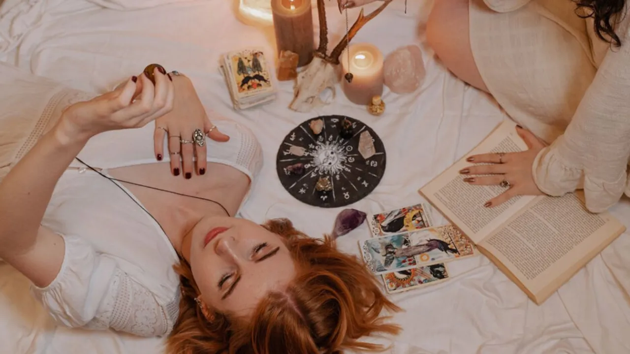 Weekly Horoscope From December 19 To 25: Know What This Week Has In Store For You