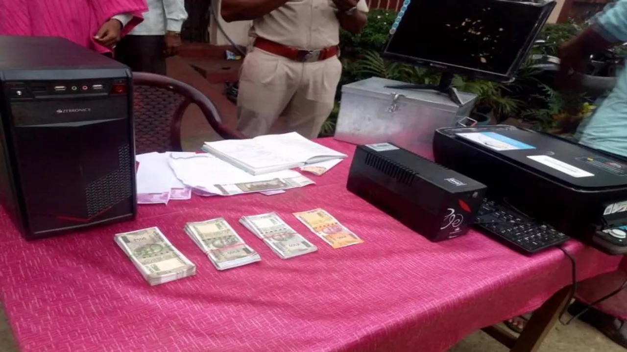 Police Bust Fake Currency Note Printing Unit In Odisha