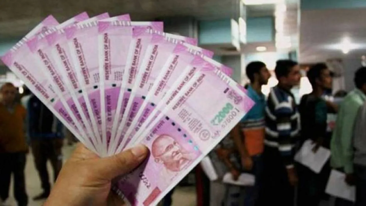 7th Pay Commission: 6-Month Salary Cut For Govt Employees, Leave Without Pay For 5 Years