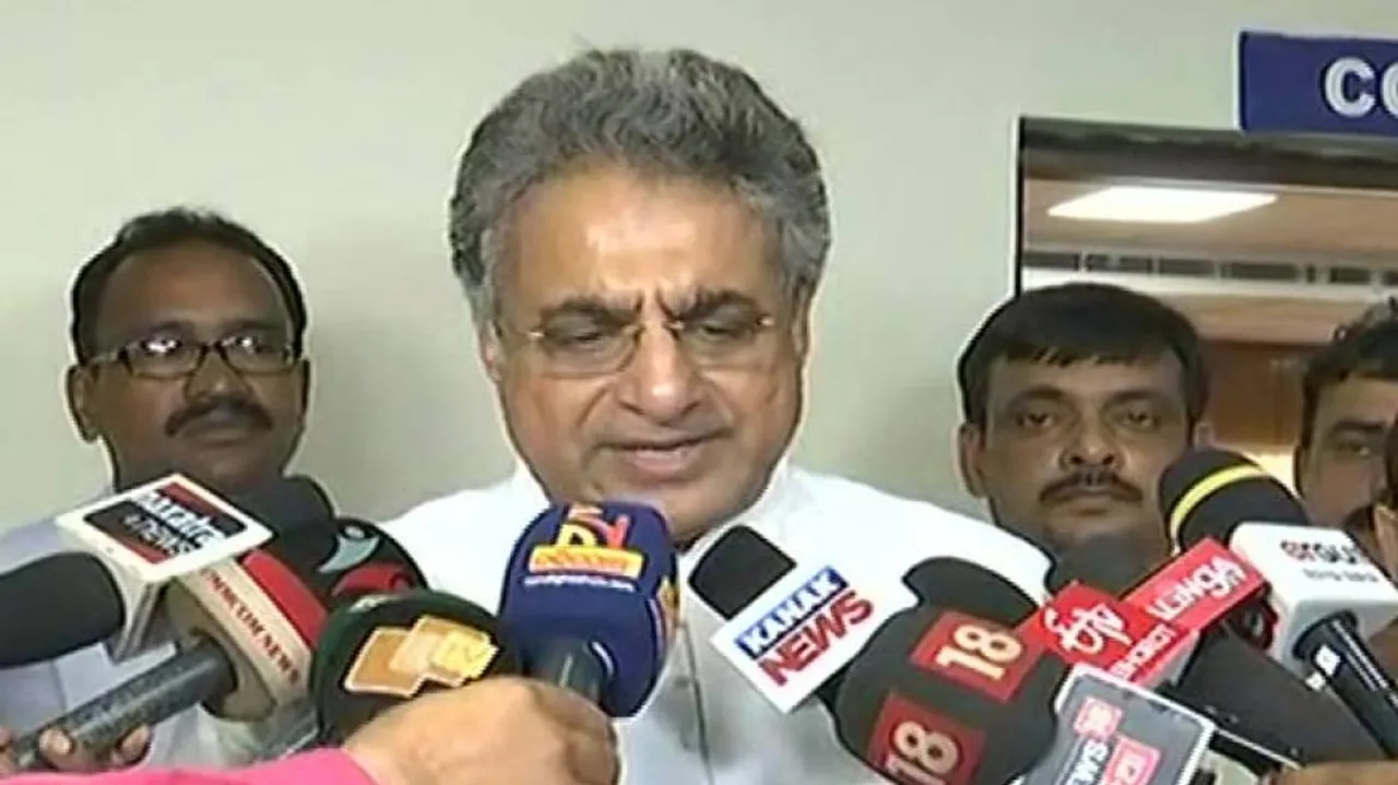 Hindi Row In AIIMS Bhubaneswar: Ruling-BJD Submits Memorandum To Union Minister Seeking Withdrawal Of Order