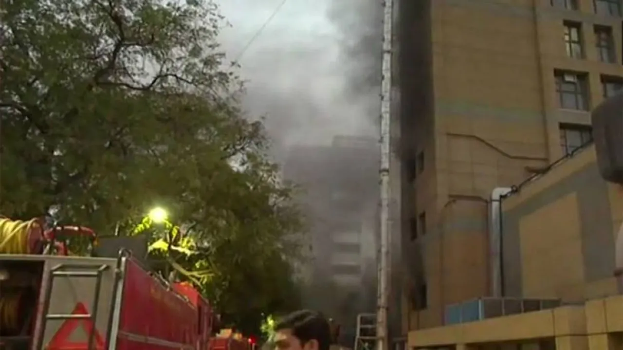 Fire breaks out at AIIMS Trauma Centre in Delhi